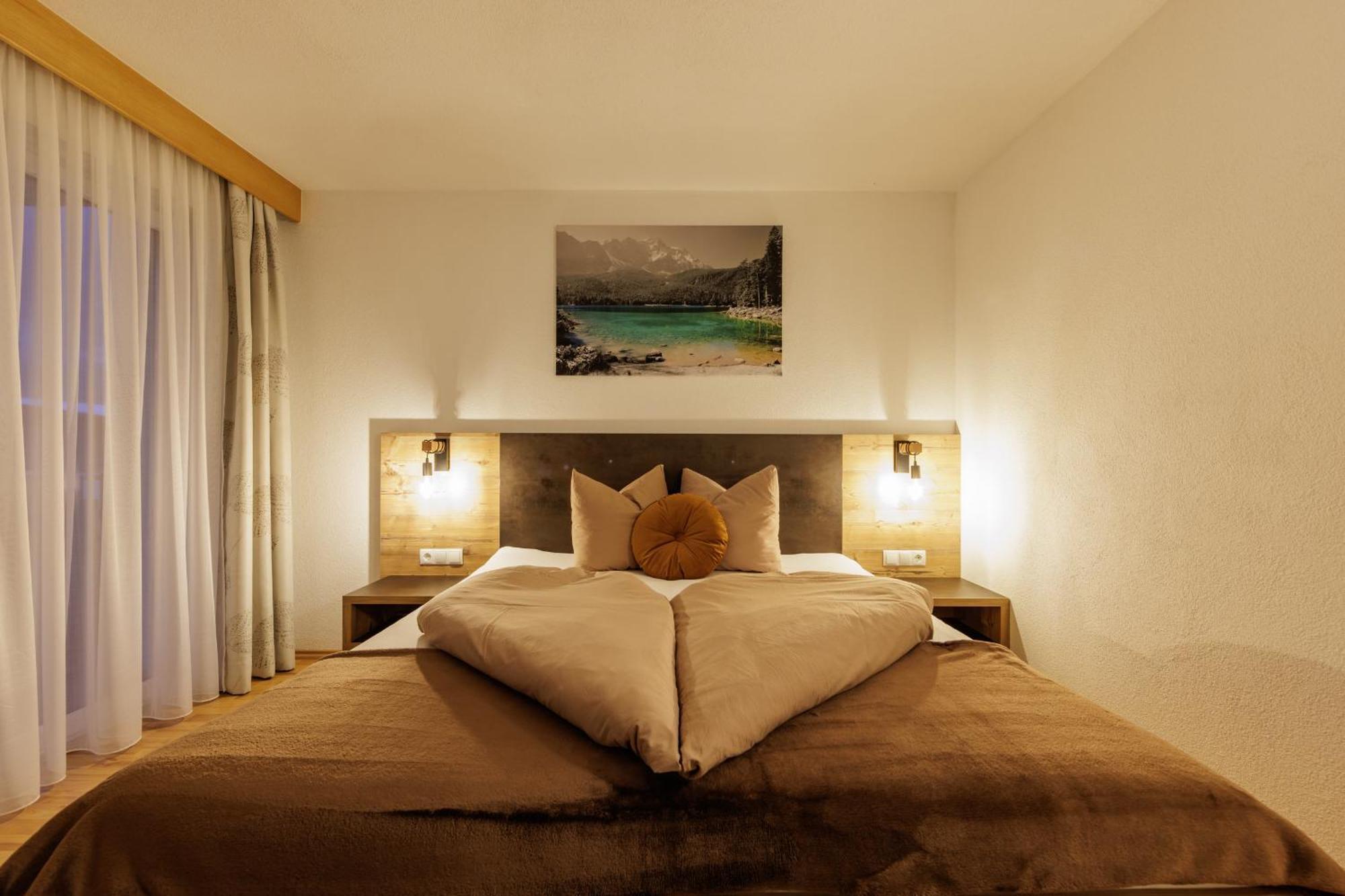 Apartmenthaus Goldeck Ried im Oberinntal Exteriör bild