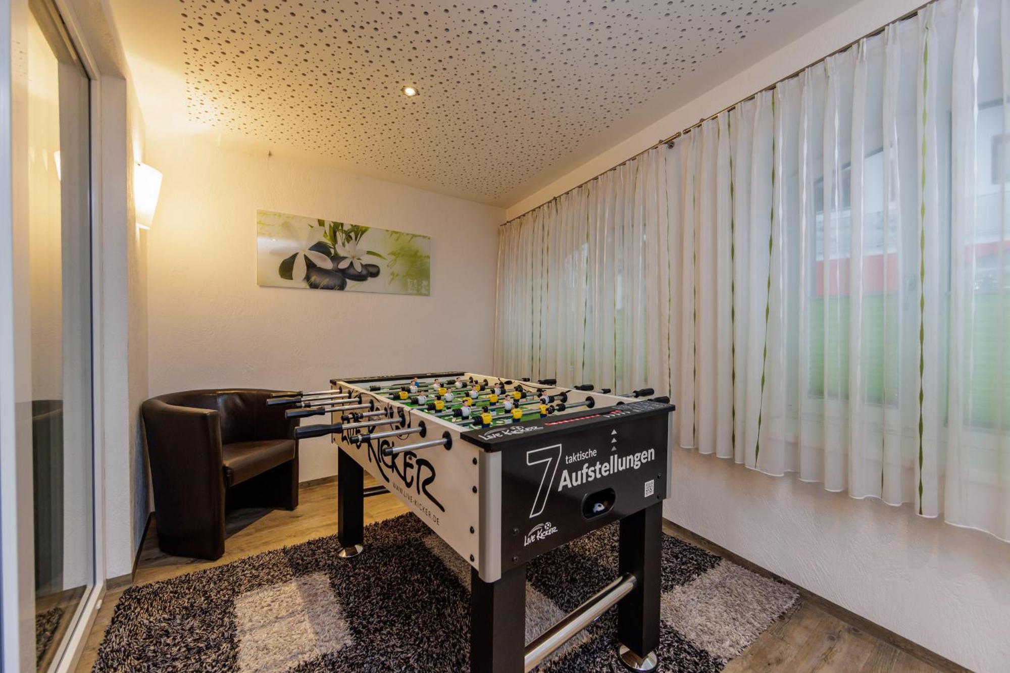 Apartmenthaus Goldeck Ried im Oberinntal Exteriör bild