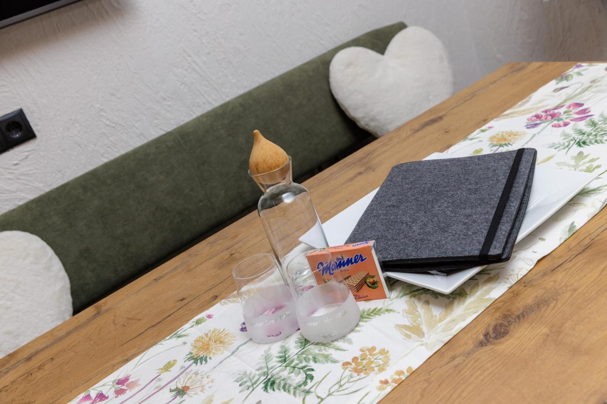Apartmenthaus Goldeck Ried im Oberinntal Exteriör bild