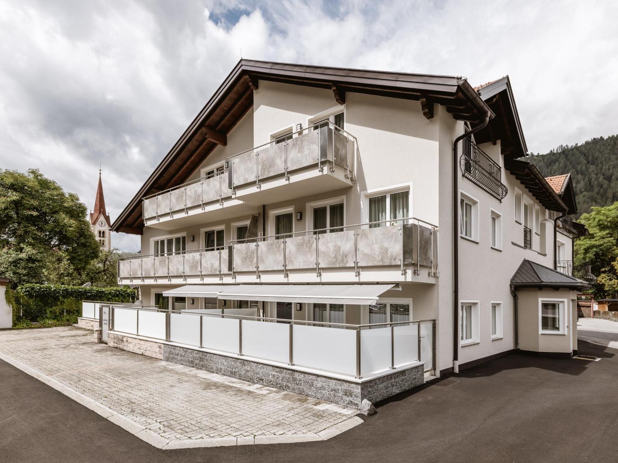 Apartmenthaus Goldeck Ried im Oberinntal Exteriör bild