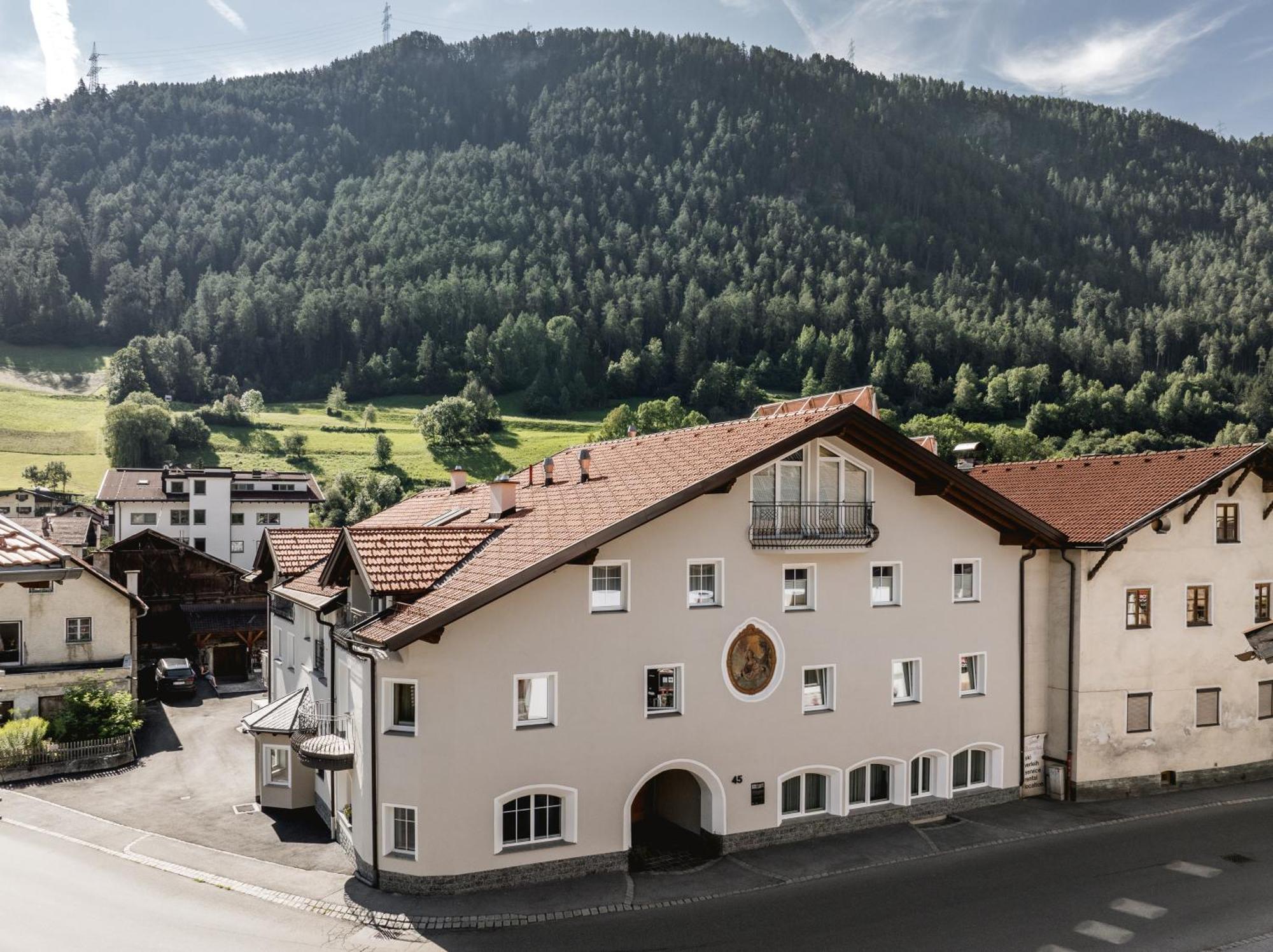 Apartmenthaus Goldeck Ried im Oberinntal Exteriör bild