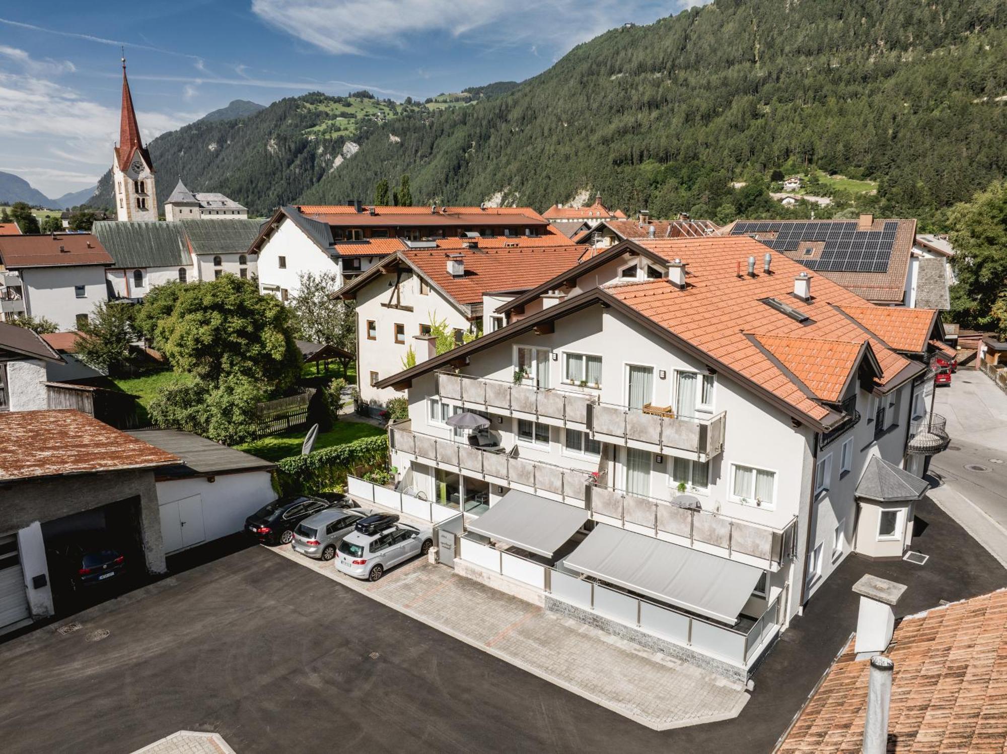 Apartmenthaus Goldeck Ried im Oberinntal Exteriör bild